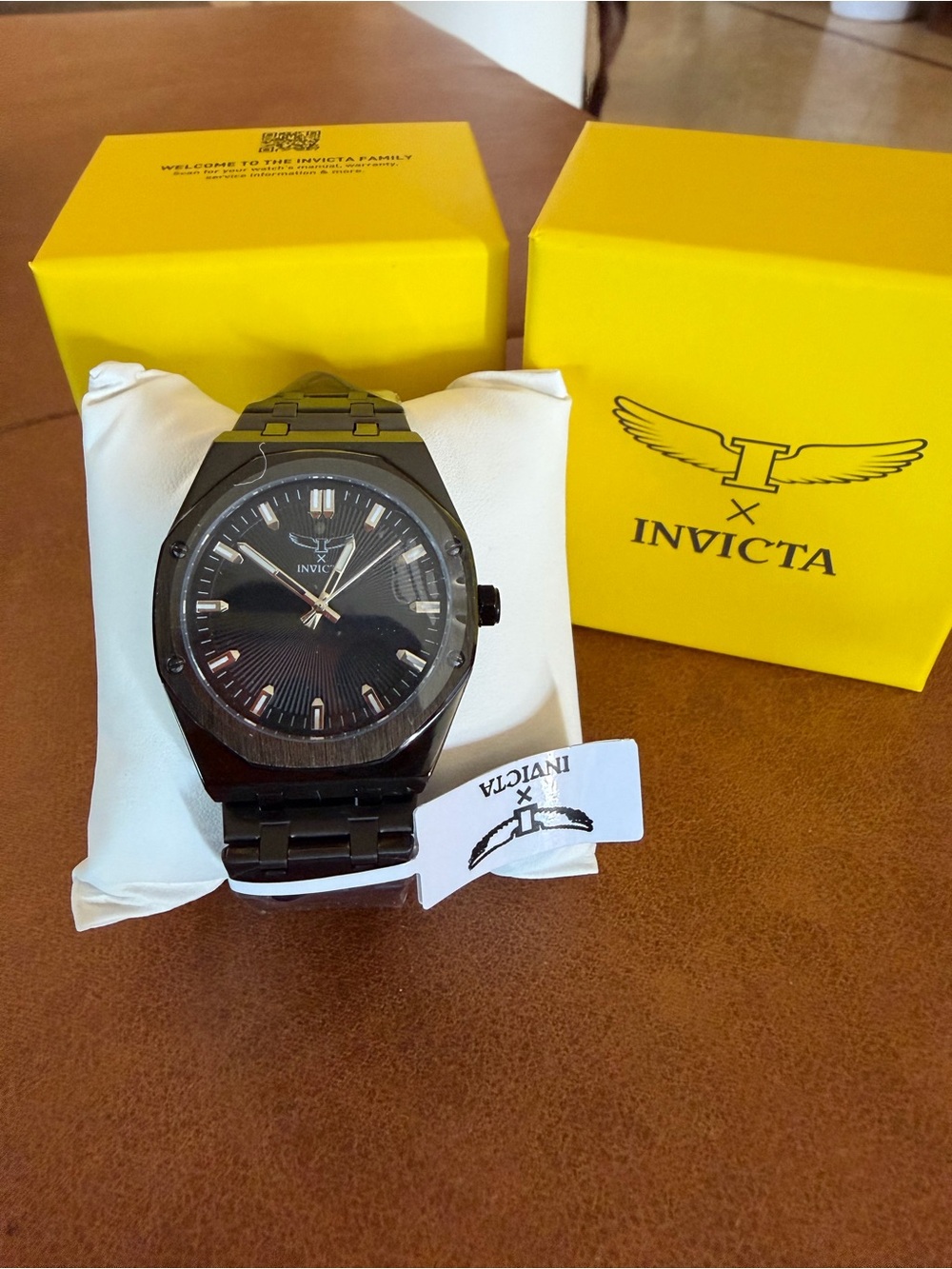 [Brand New With Tags] Invicta Men’s Gunmetal Black Dial Watch – Original Box